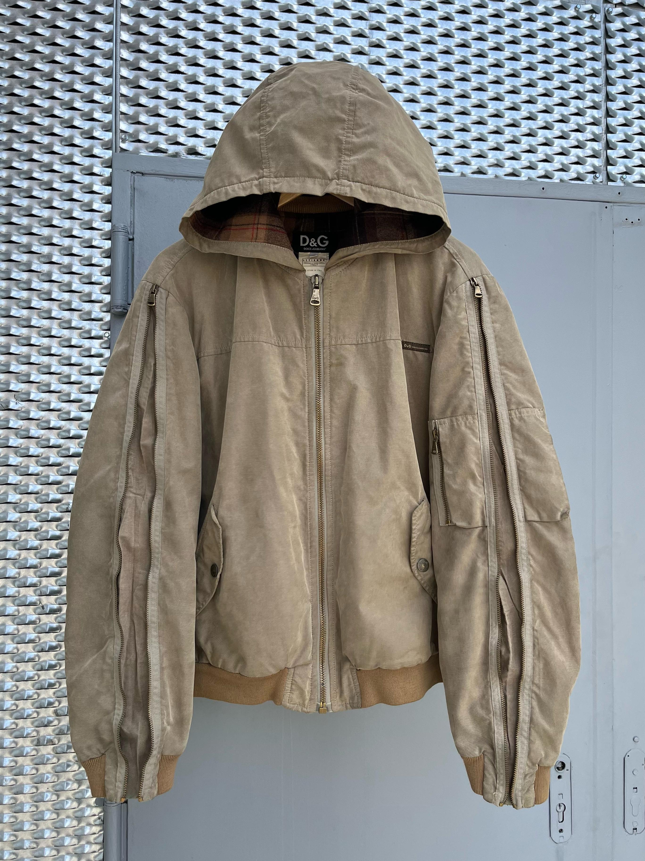Dolce & Gabbana 2003 cargo arm zip bomber (L)
